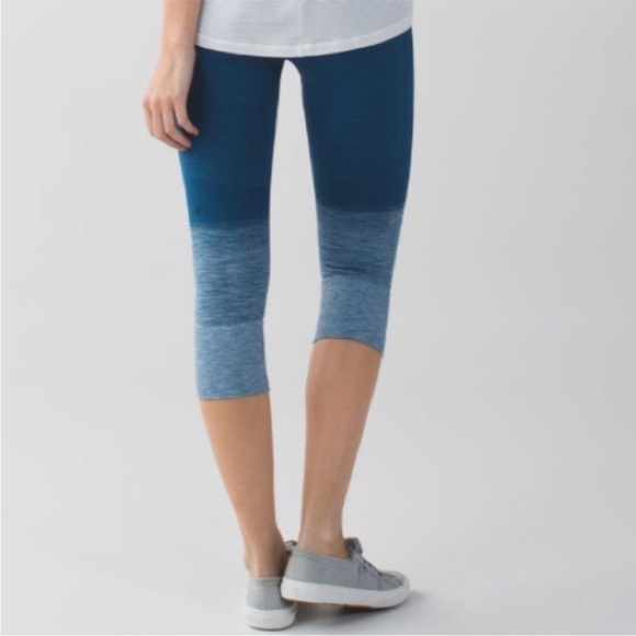 🔥 LULULEMON Seamlessly Street Crop Leggings Women's Size 6 Heather Poseidon Blue - Picture 4 of 12